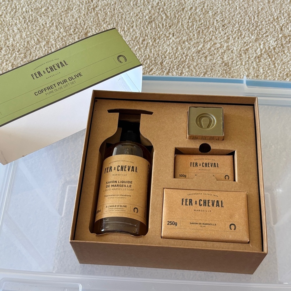 Olive Gift Set - Brown and Green